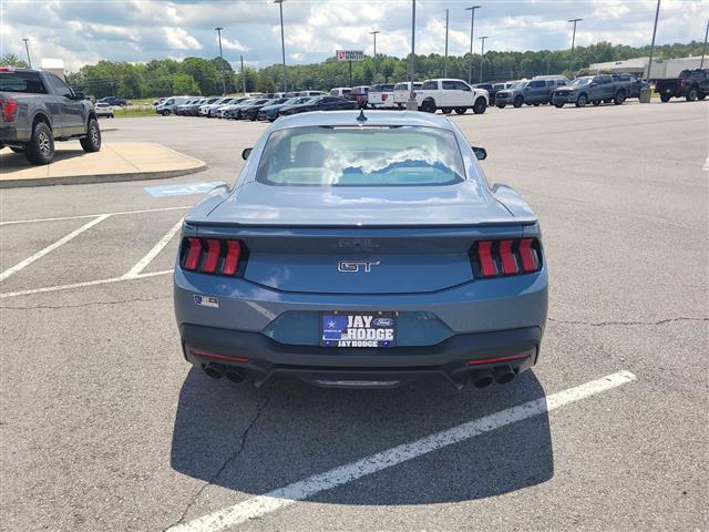 2025 Ford Mustang