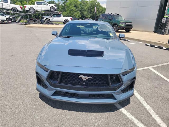 2025 Ford Mustang