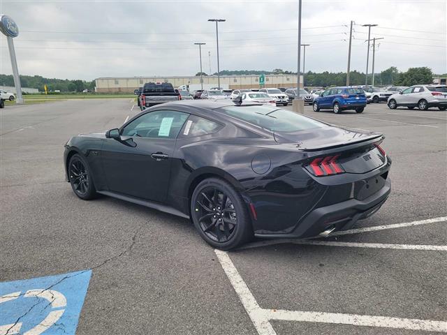 2025 Ford Mustang