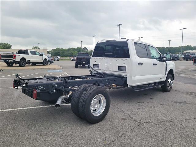2024 Ford Super Duty F-350 DRW