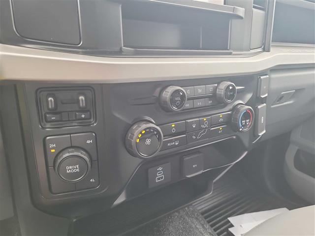 2024 Ford Super Duty F-350 DRW