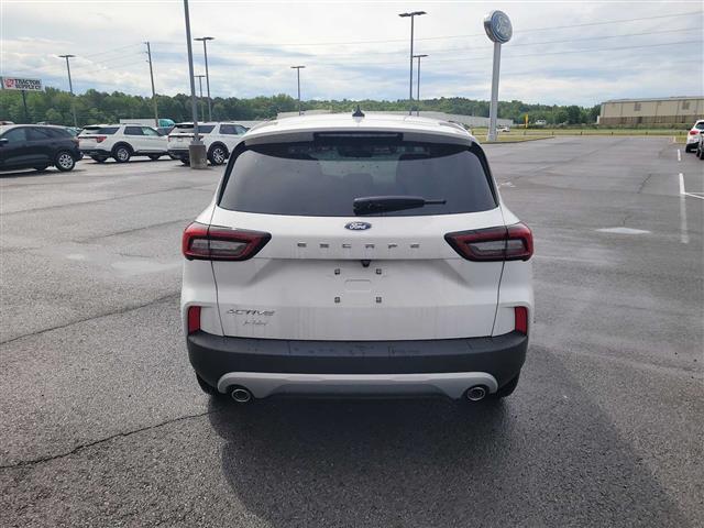 2025 Ford Escape