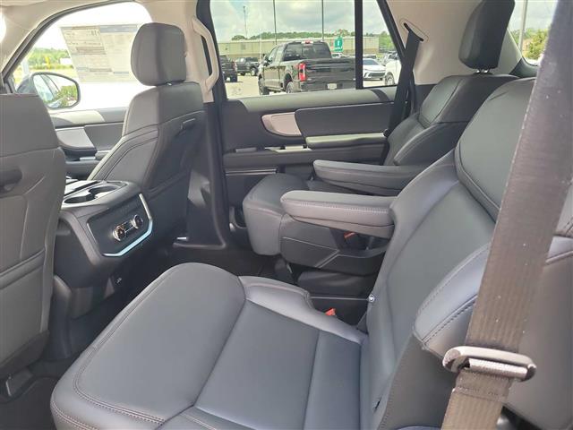 2025 Ford Expedition