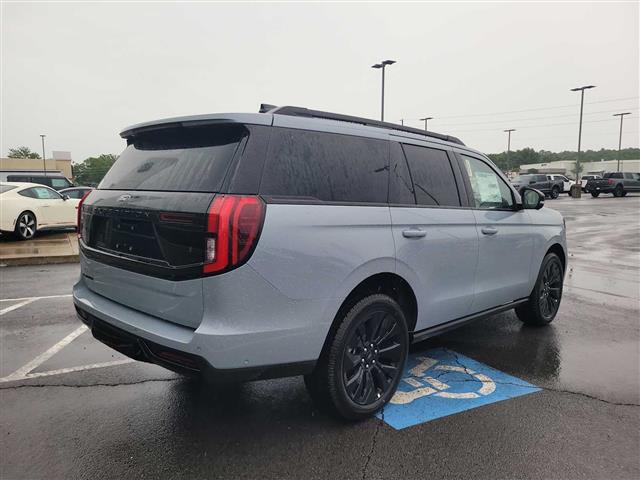 2025 Ford Expedition