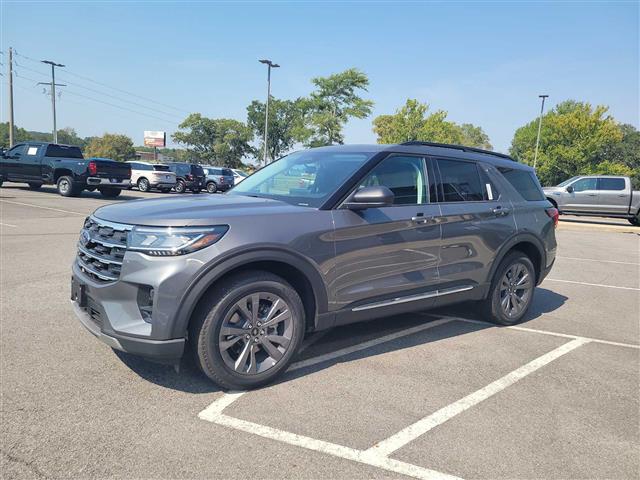 2025 Ford Explorer