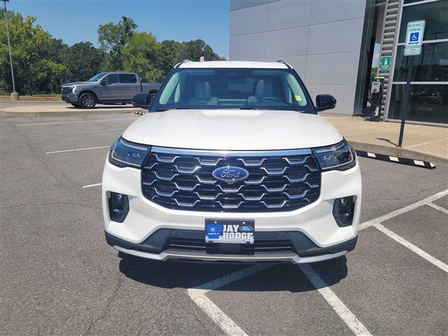 2025 Ford Explorer