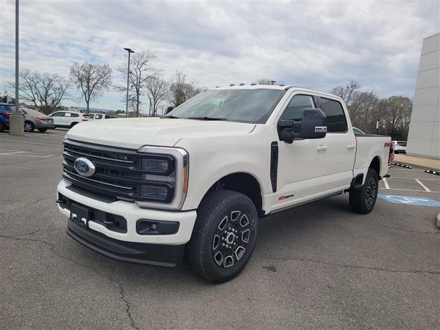2025 Ford Super Duty F-250 SRW