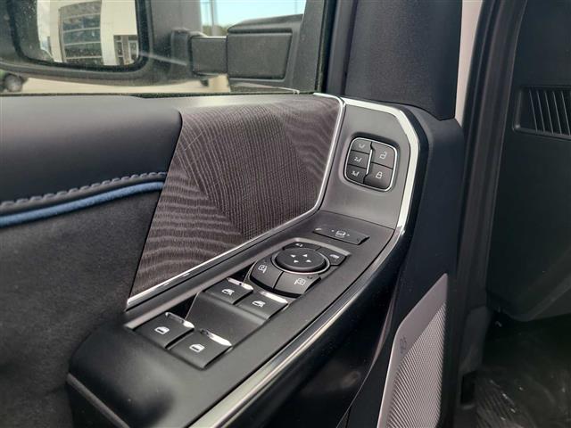 2025 Ford Super Duty F-250 SRW