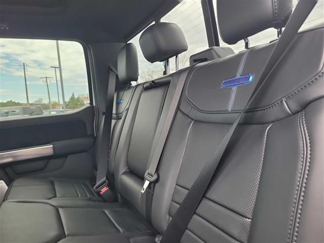 2025 Ford Super Duty F-250 SRW