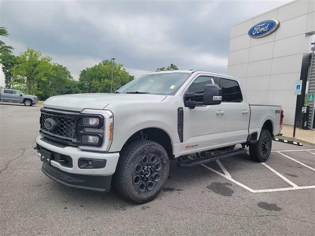 2025 Ford Super Duty F-250 SRW