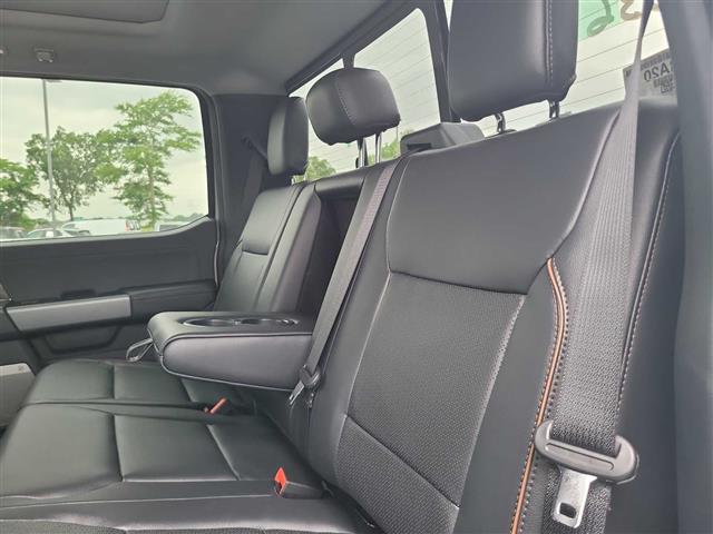 2025 Ford Super Duty F-250 SRW