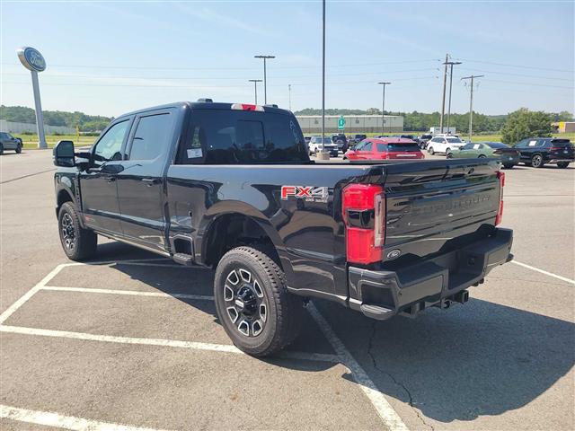 2025 Ford Super Duty F-250 SRW