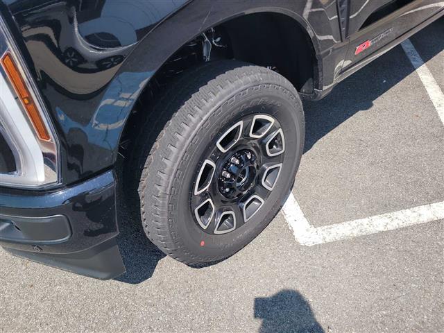 2025 Ford Super Duty F-250 SRW