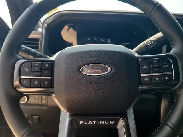 2025 Ford Super Duty F-250 SRW