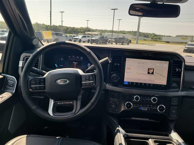 2025 Ford Super Duty F-250 SRW