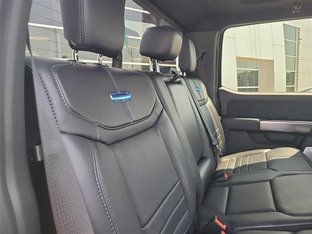 2025 Ford Super Duty F-250 SRW
