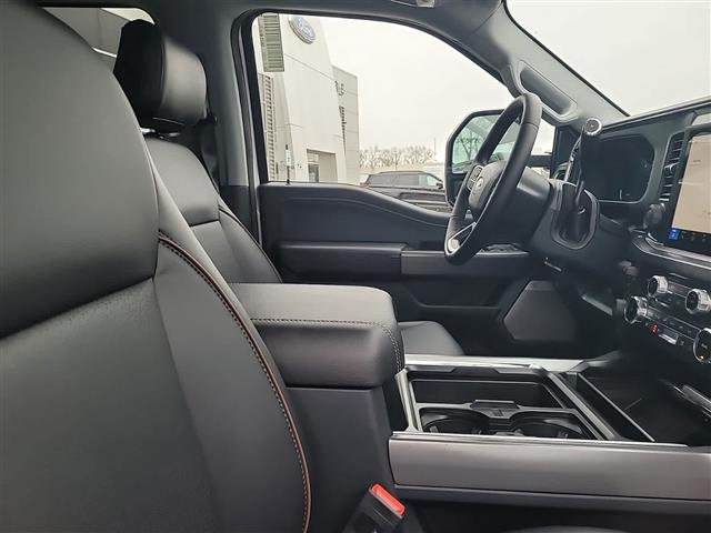 2025 Ford Super Duty F-250 SRW