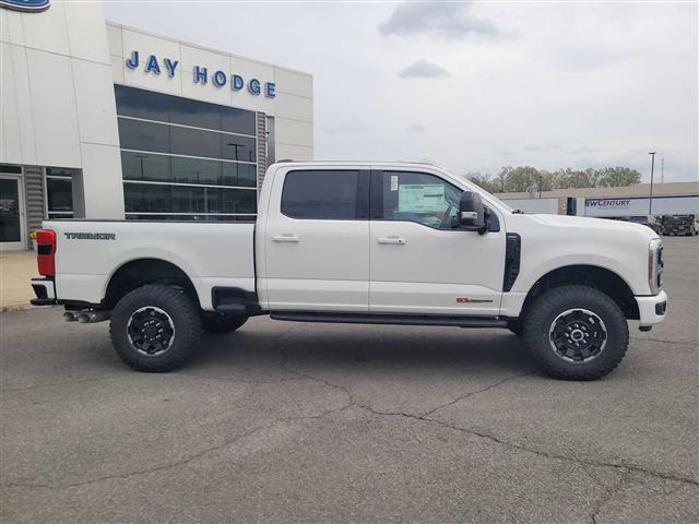 2025 Ford Super Duty F-250 SRW