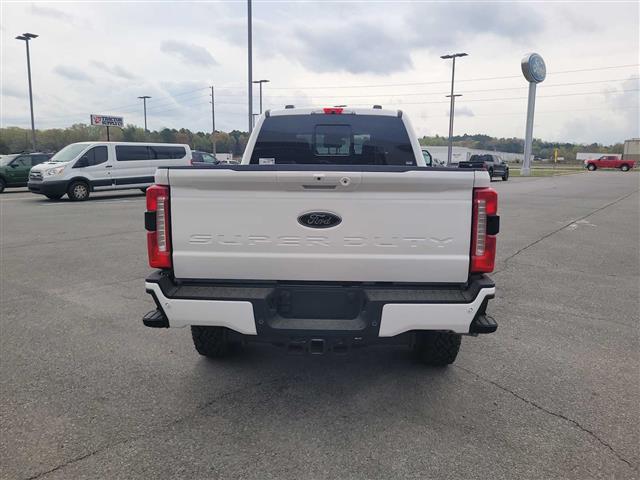 2025 Ford Super Duty F-250 SRW