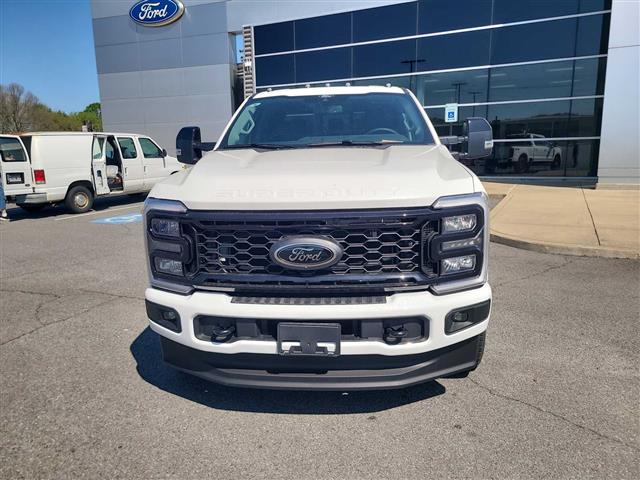 2025 Ford Super Duty F-250 SRW