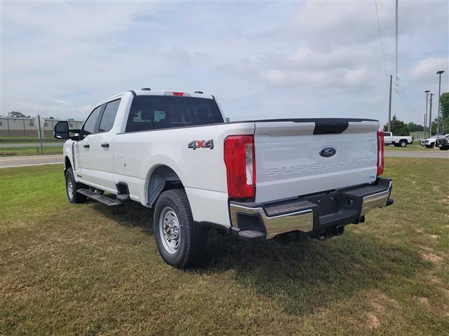 2025 Ford Super Duty F-250 SRW