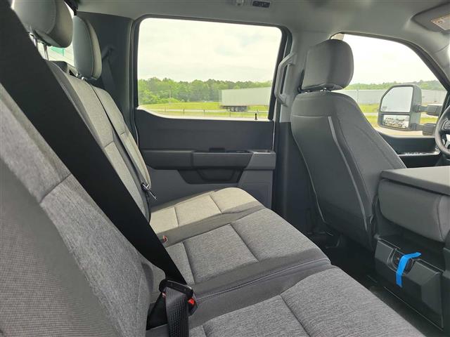 2025 Ford Super Duty F-250 SRW