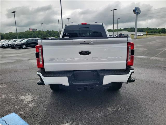 2025 Ford Super Duty F-250 SRW