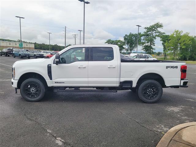 2025 Ford Super Duty F-250 SRW
