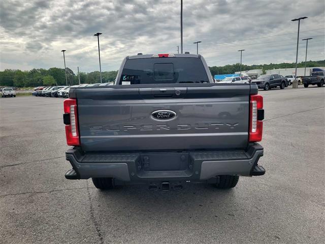2025 Ford Super Duty F-250 SRW