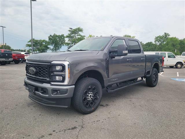 2025 Ford Super Duty F-250 SRW