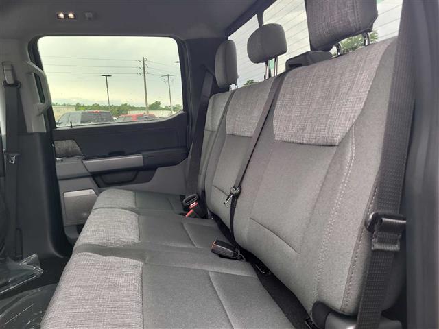 2025 Ford Super Duty F-250 SRW