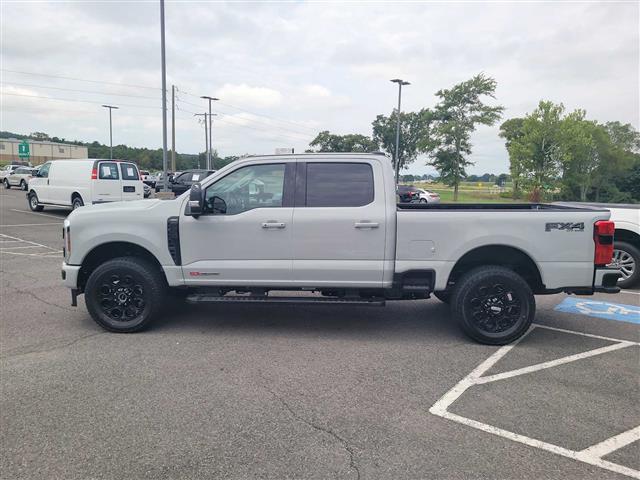 2025 Ford Super Duty F-350 SRW