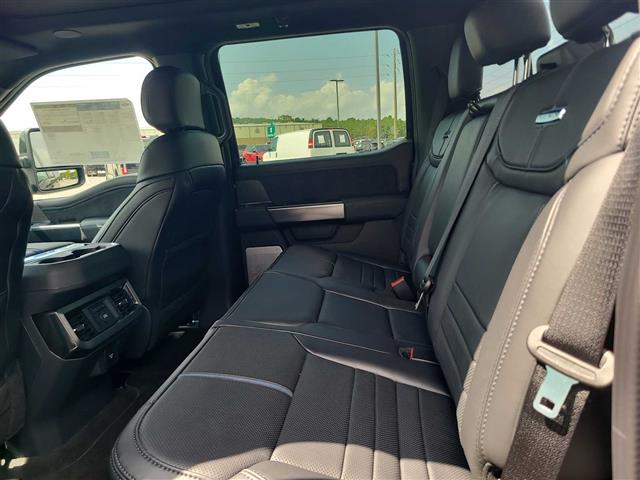 2025 Ford Super Duty F-350 SRW