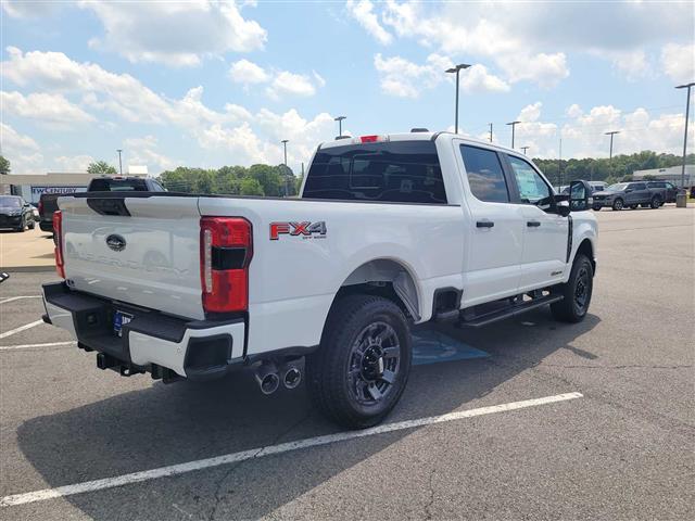 2025 Ford Super Duty F-350 SRW