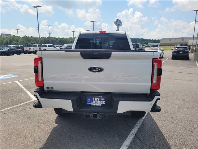 2025 Ford Super Duty F-350 SRW
