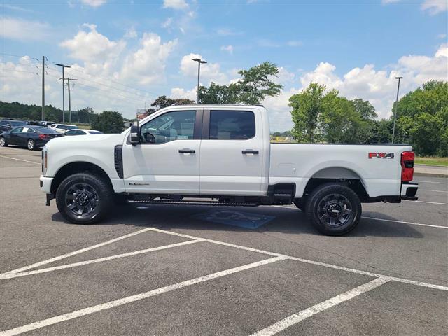 2025 Ford Super Duty F-350 SRW