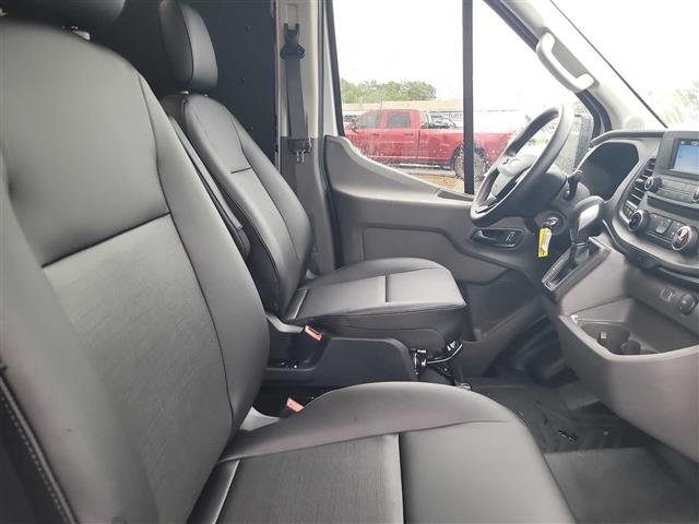 2025 Ford Transit Cargo Van