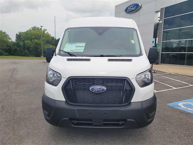 2025 Ford Transit Cargo Van