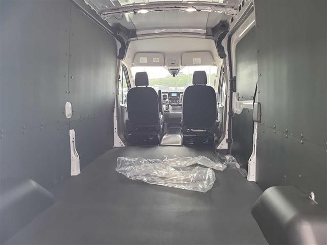 2025 Ford Transit Cargo Van