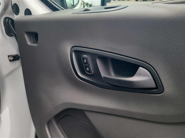 2025 Ford Transit Cargo Van