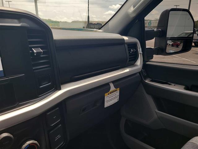 2025 Ford Super Duty F-250 SRW