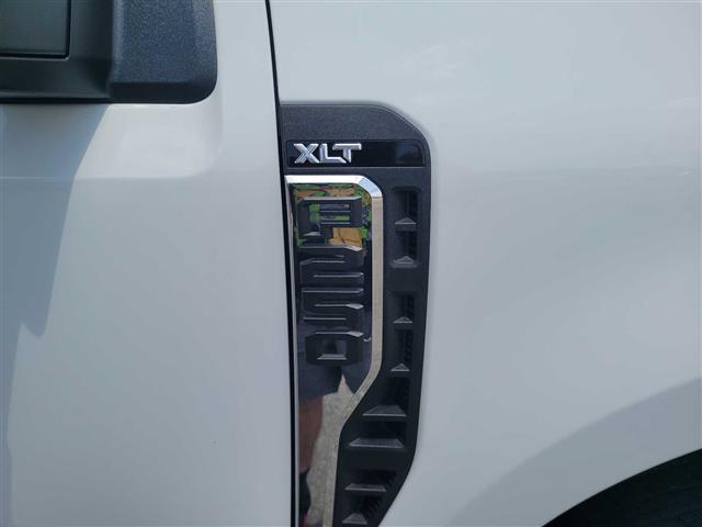 2025 Ford Super Duty F-250 SRW