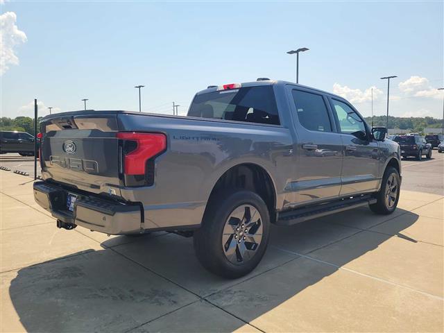 2025 Ford F-150 Lightning