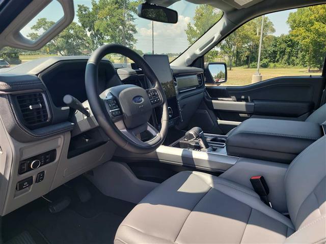 2025 Ford F-150 Lightning