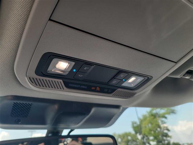 2025 Ford F-150 Lightning