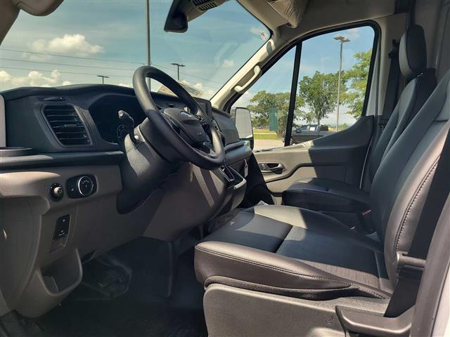 2025 Ford Transit Cargo Van
