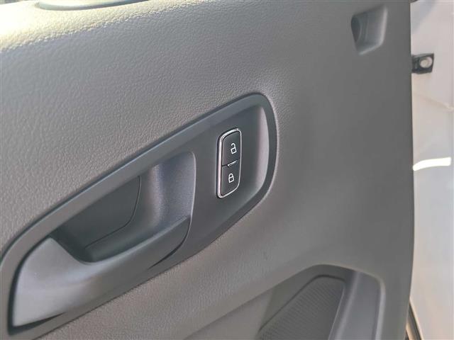 2025 Ford Transit Cargo Van