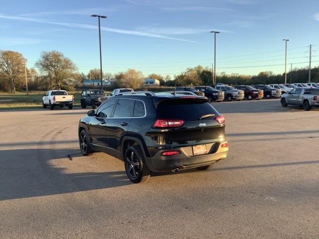 2016 Jeep Cherokee