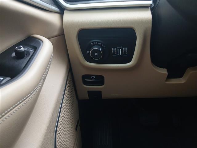 2022 Jeep Grand Cherokee L