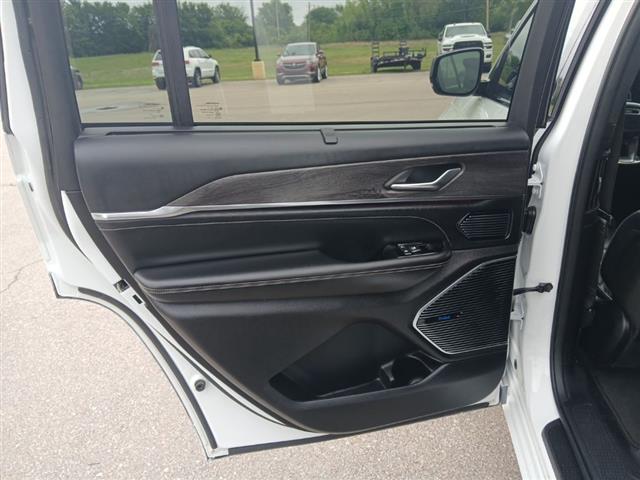 2021 Jeep Grand Cherokee L